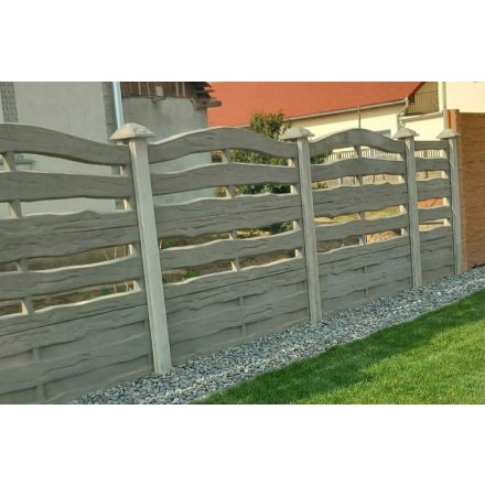 Hullámos, fahatású áttört betonkerítés-elem - 2 m